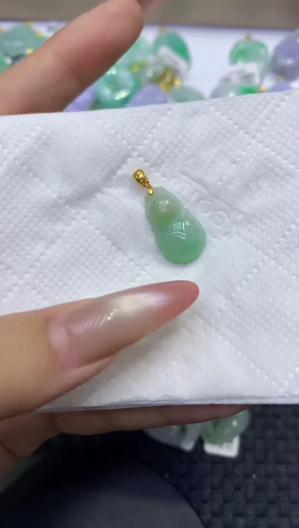 颈饰未镶嵌翡翠天然缅甸A货翡翠