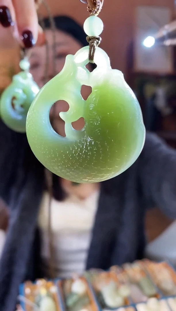 【闪购商品】和田玉颈饰未镶嵌大锦鲤