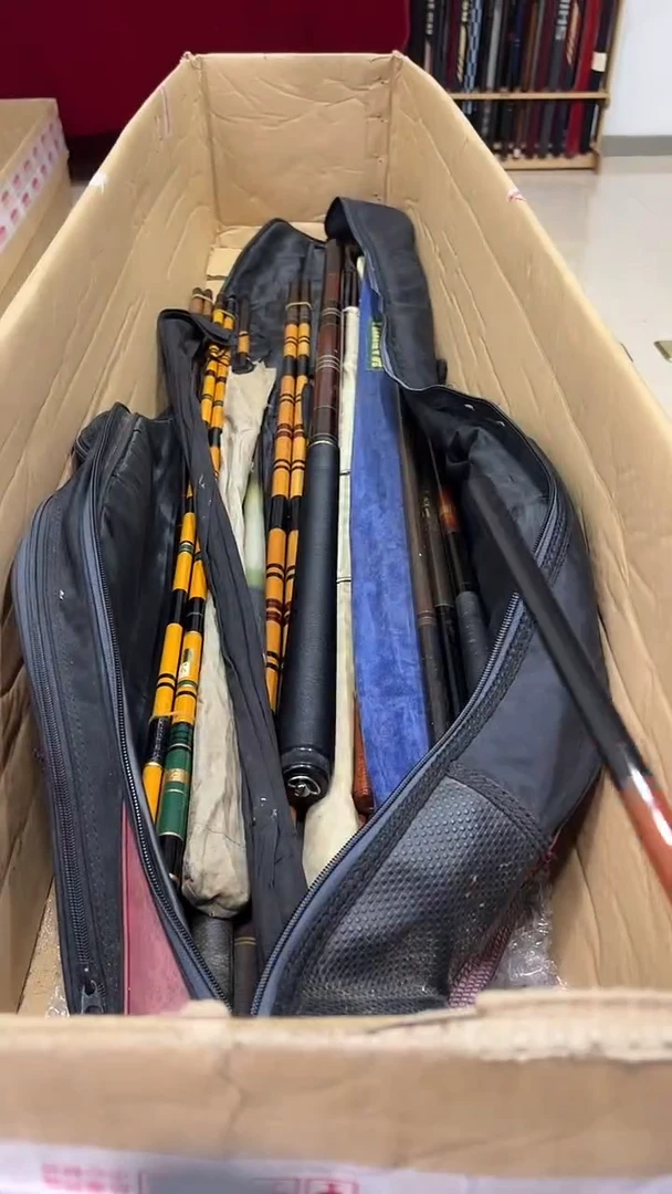 g****y鱼竿 孤品 微瑕疵 以直播间讲解为主 不包邮