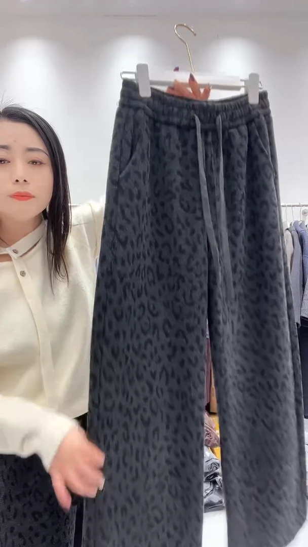 商贸城锦汐里女装批发001