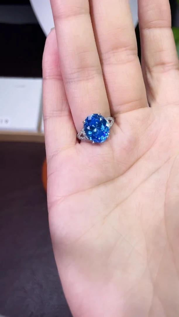 合金合成钻石蓝宝戒指