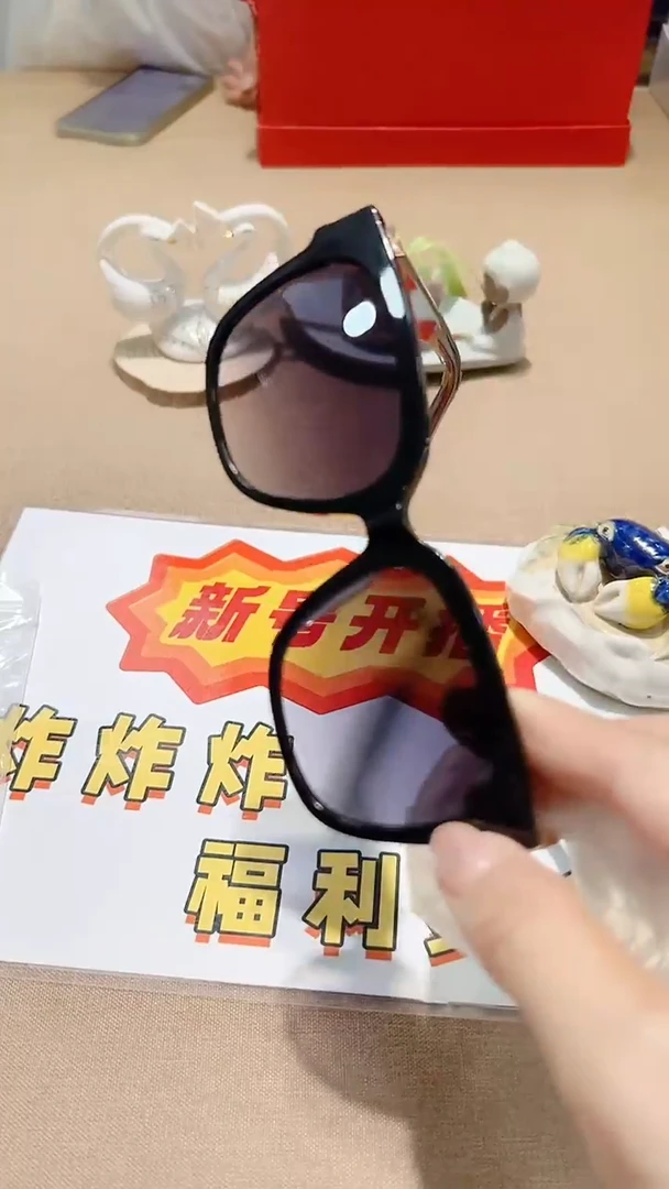 瓷片碗碟好物一件不留@@1