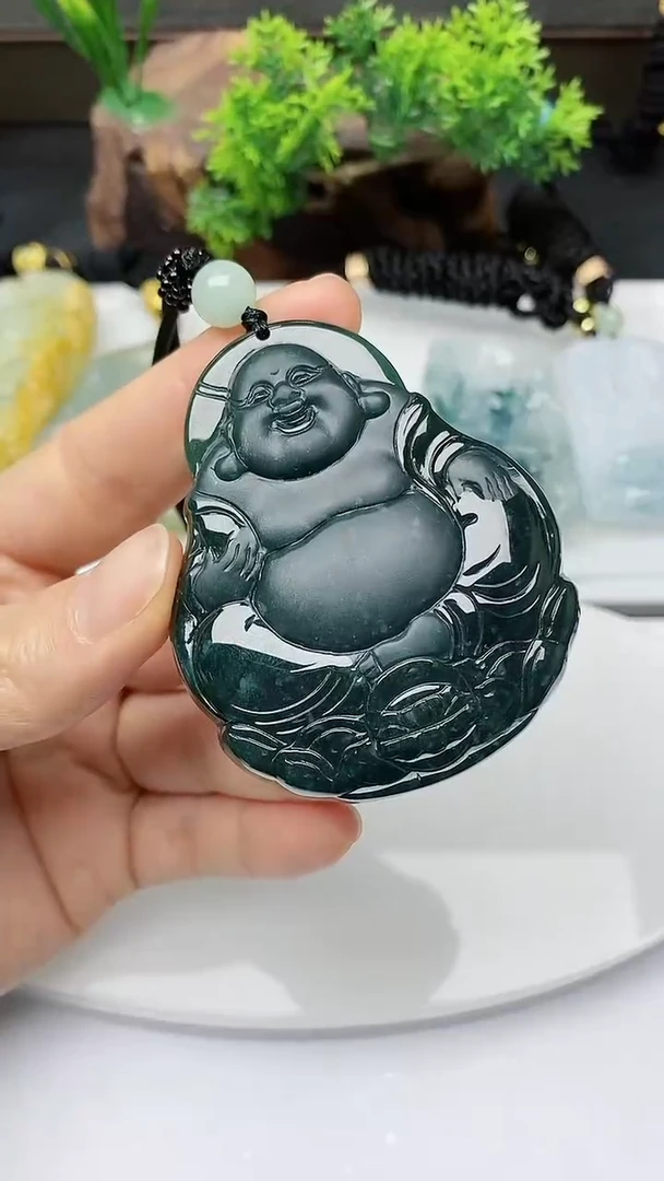 【闪购商品】翡翠颈饰未镶嵌