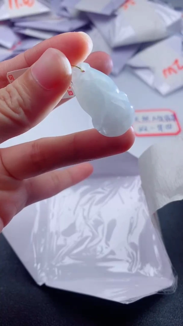 未镶嵌手串翡翠多样性发其一