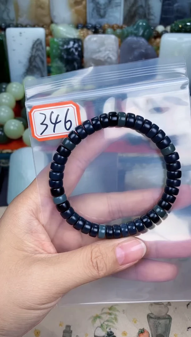 和田玉未镶嵌颈饰和田玉