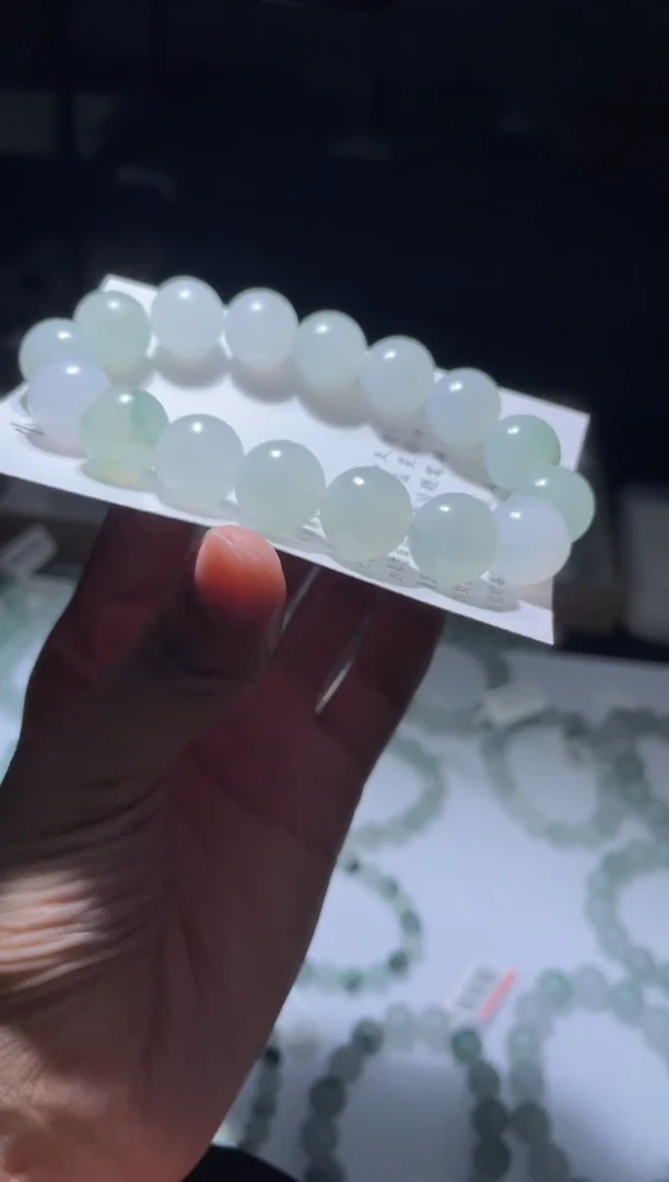 未镶嵌定制翡翠翡翠手串