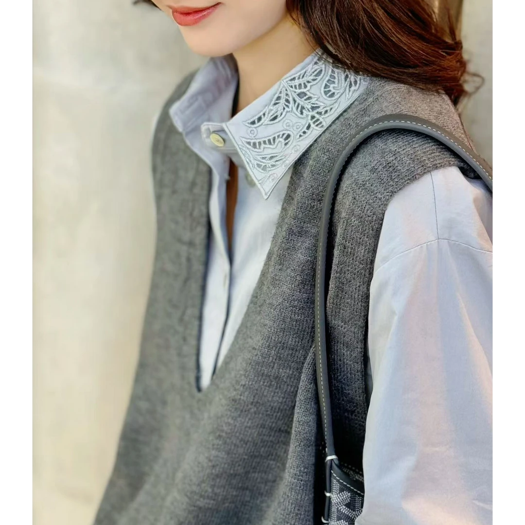 九畹花领镂空衬衣马甲两件套