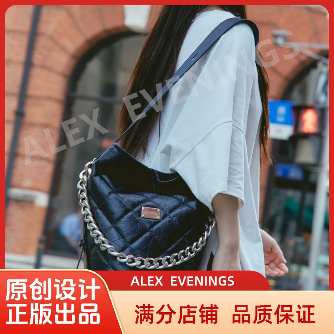 大黑真皮桶《潮酷又实用》超大容量水桶包