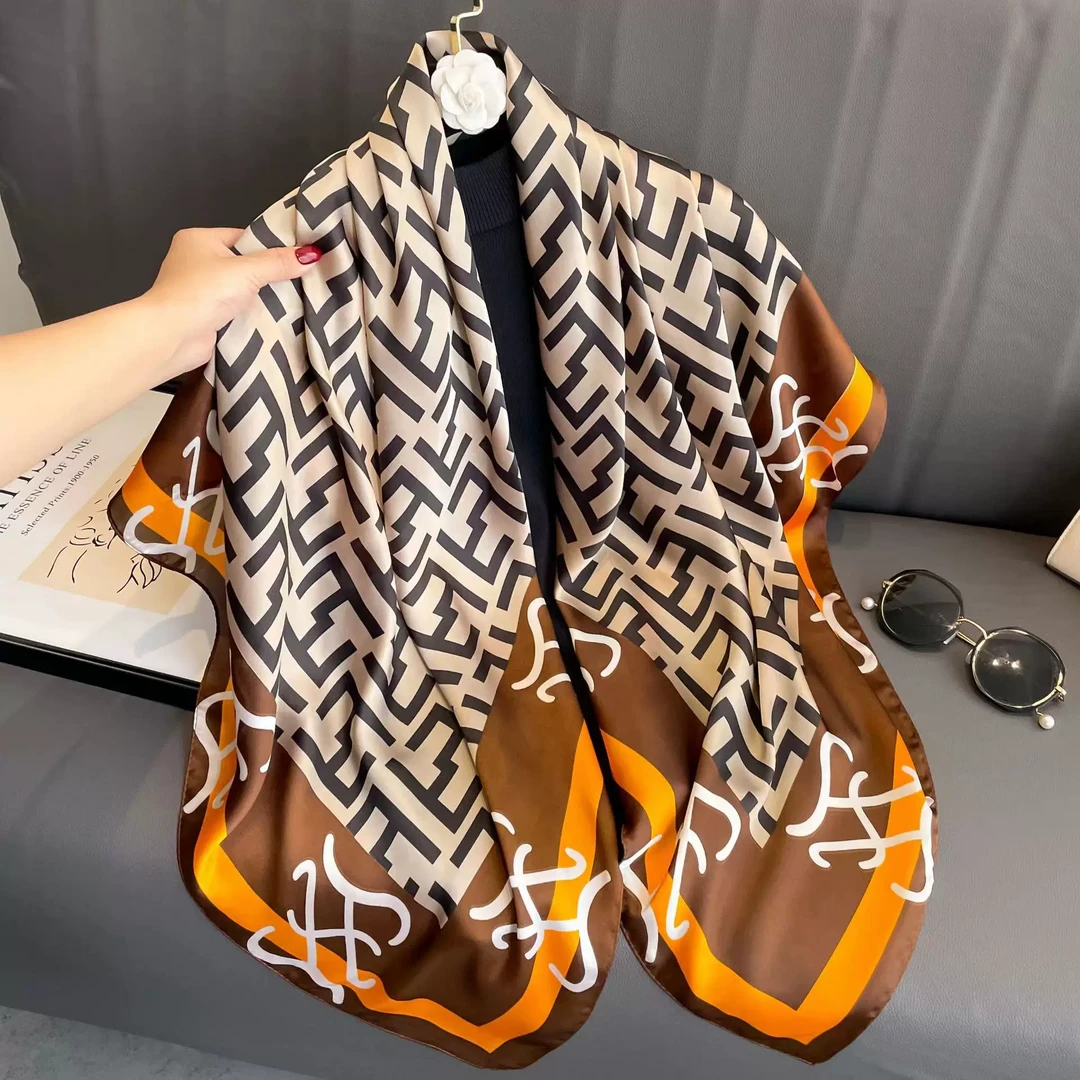 新款百搭杭州丝绸真丝巾女士韩版气质高档时尚双面桑蚕丝110*110