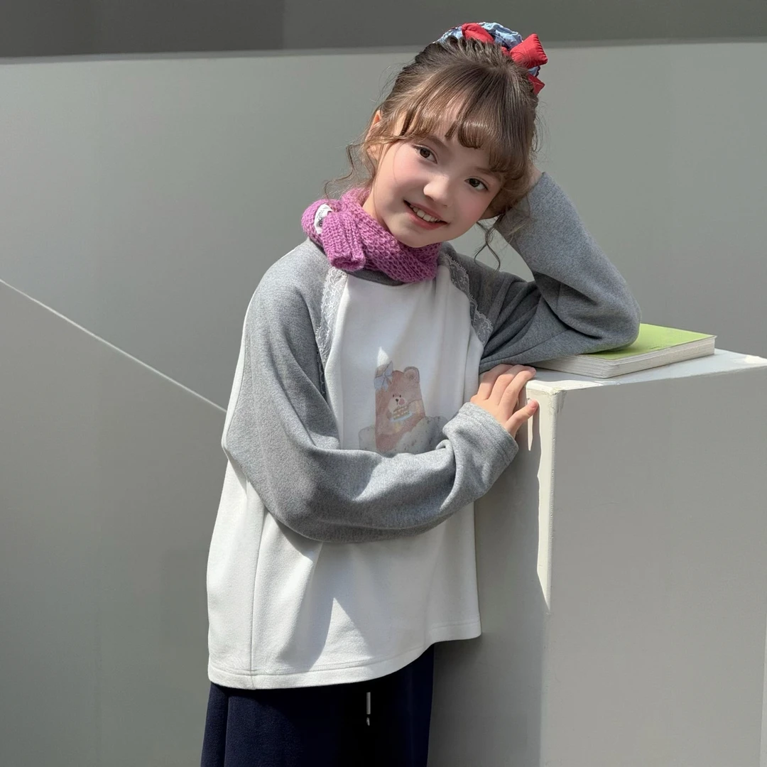 女童冬中大韩版小熊印花拼接蕾丝擦肩袖磨毛加厚打底衫T恤255029