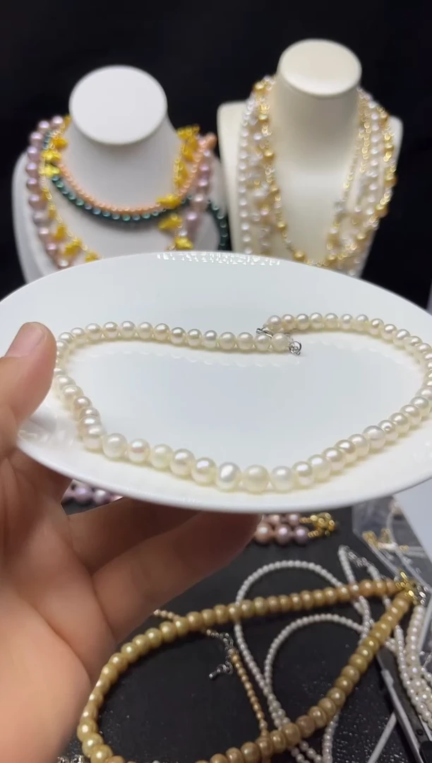 淡水珍珠未镶嵌颈饰多人