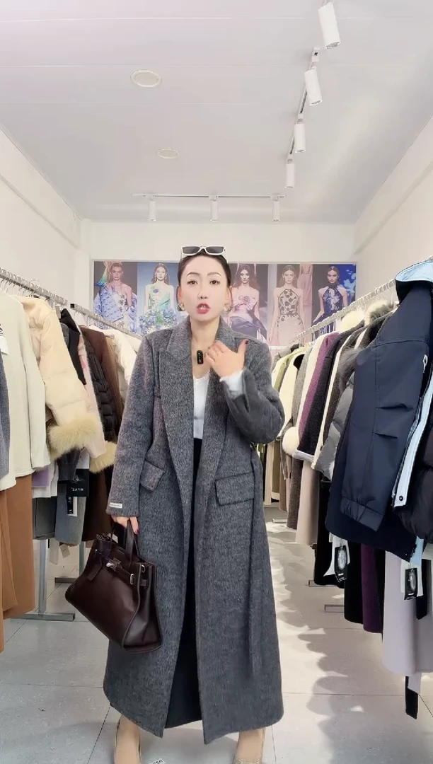 100澳洲绵羊毛大衣外套