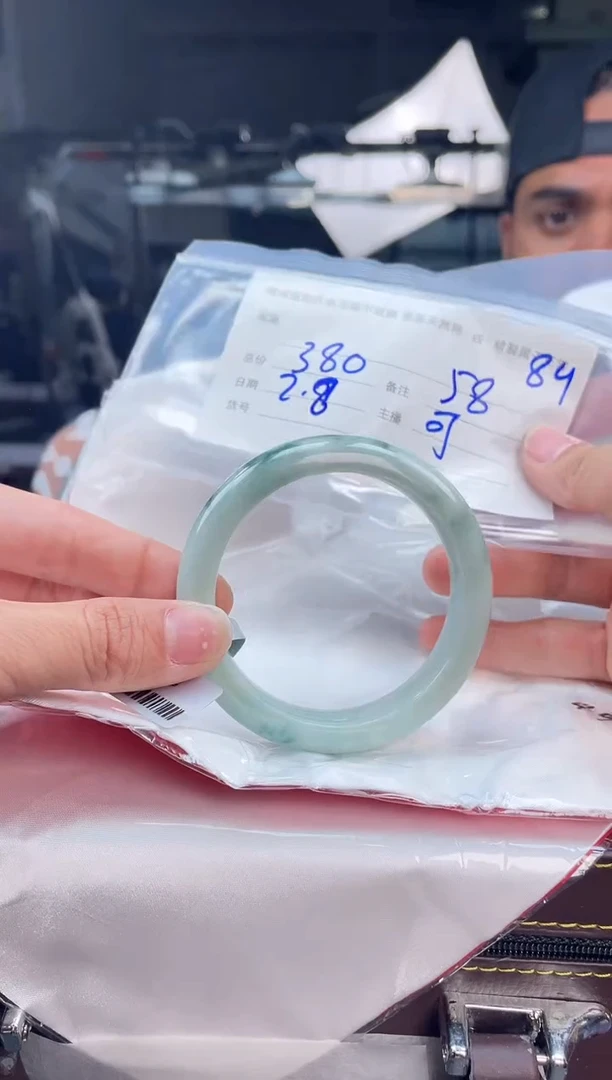 【闪购商品】定制翡翠手镯未镶嵌毛货手镯需精细抛光/58