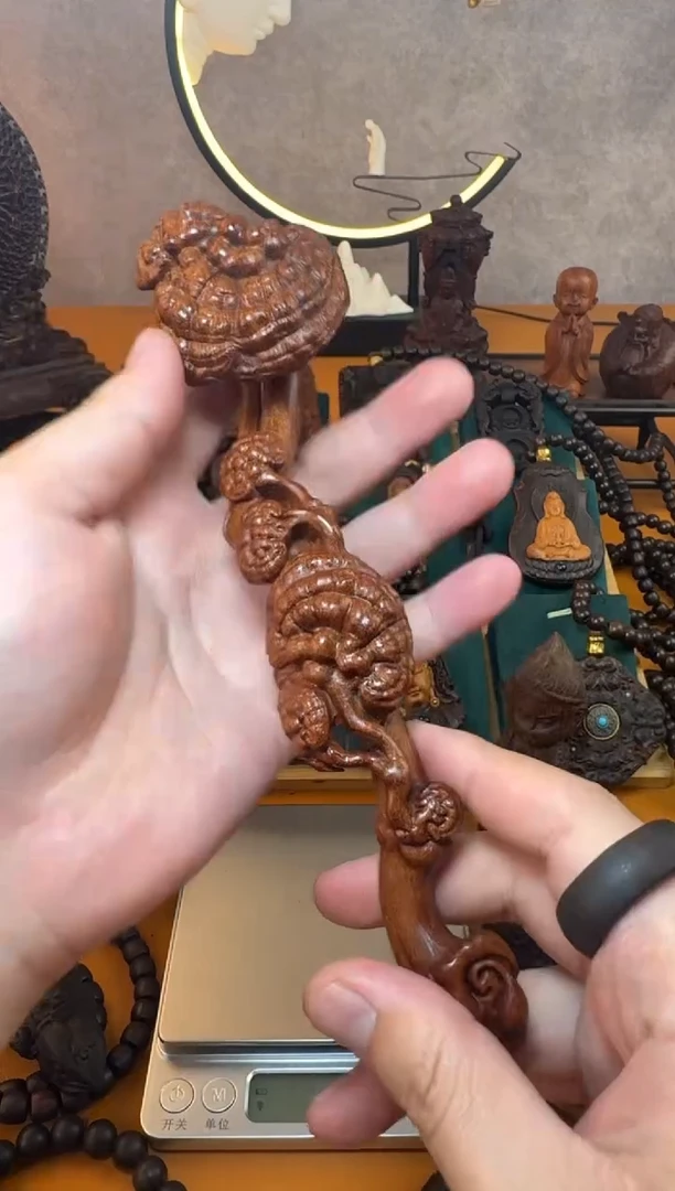 贡木把件《巴布亚贡木》新品血月星空大如意