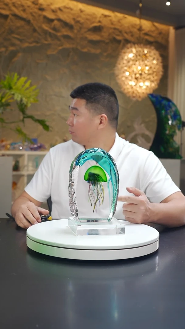 琉璃绿色冰川纹水母摆件