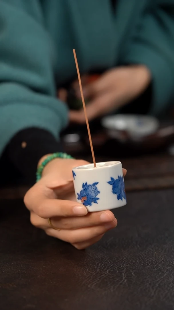 【闪购商品】杯聚澜堂石榴花香插盖置