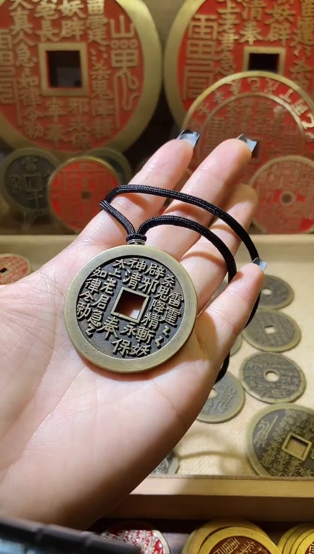 铜雷符山花当代翻砂工艺品