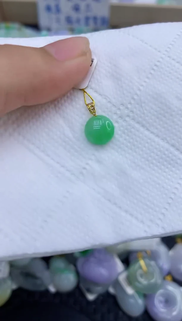 颈饰未镶嵌翡翠天然缅甸A货翡翠