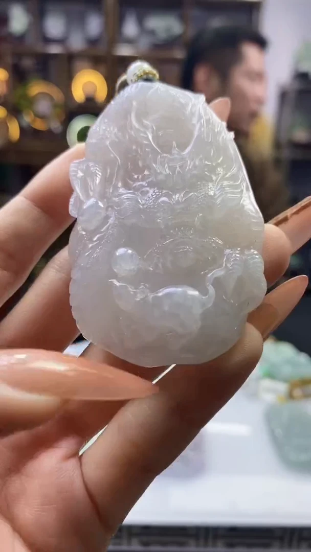 翡翠未镶嵌颈饰翡翠530