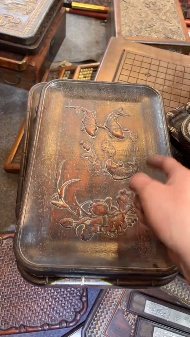 【闪购商品】非洲紫檀（红花梨）36x24cm赏盘