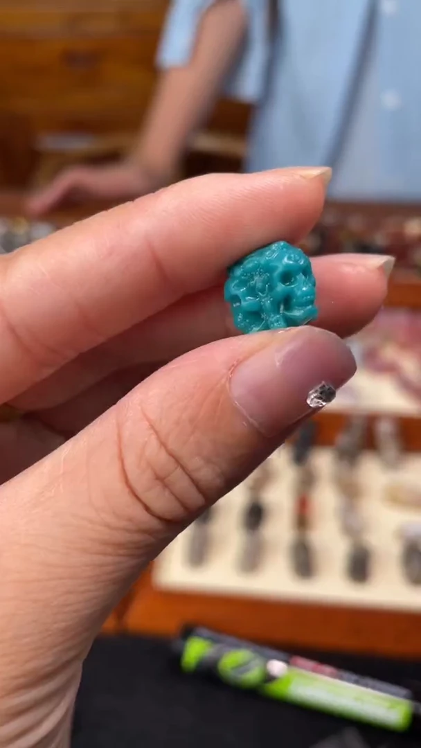 玛瑙/玉髓颈饰未镶嵌40雪巴三面骷髅