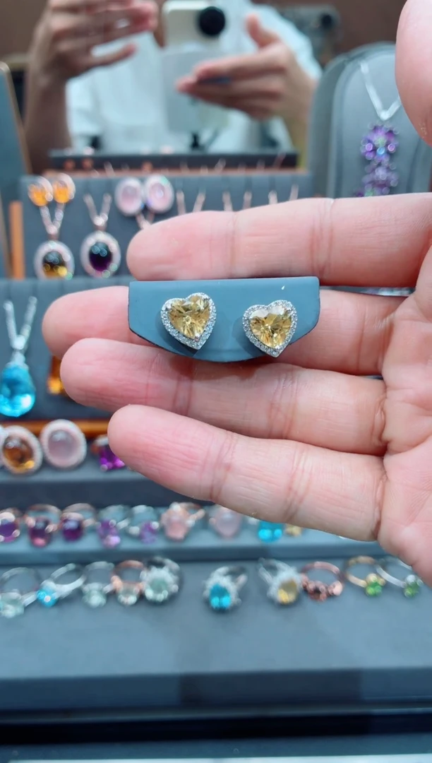 黄晶耳饰银S925镶嵌黄晶耳饰