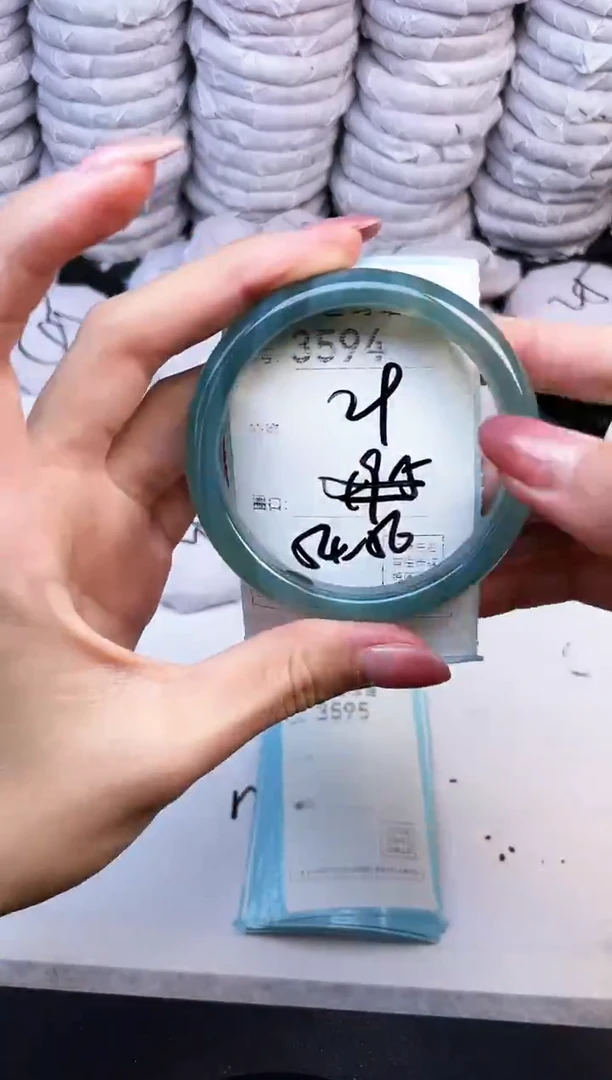 手镯玛瑙/玉髓未镶嵌3594