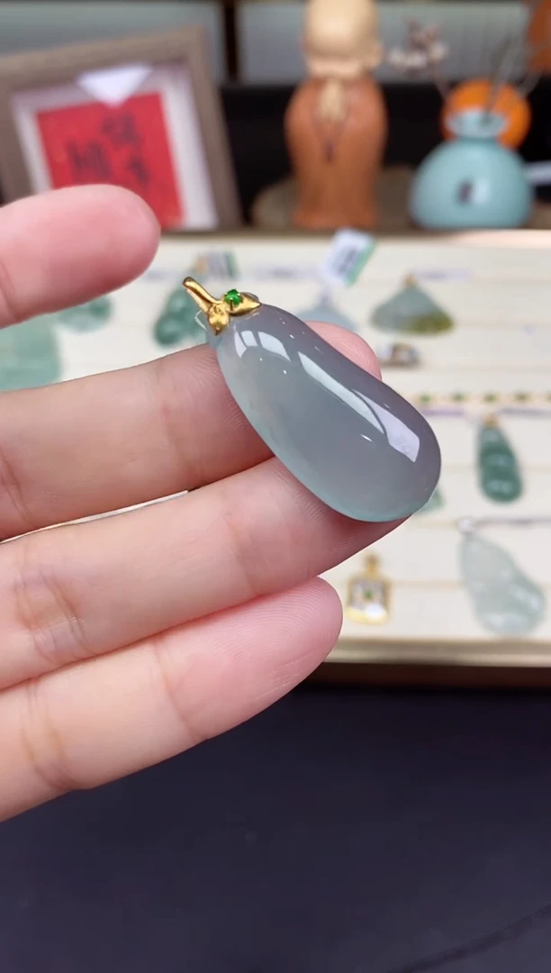 吊坠(不含链)18K金镶嵌翡翠福瓜18K金扣镶嵌@@CMT6598