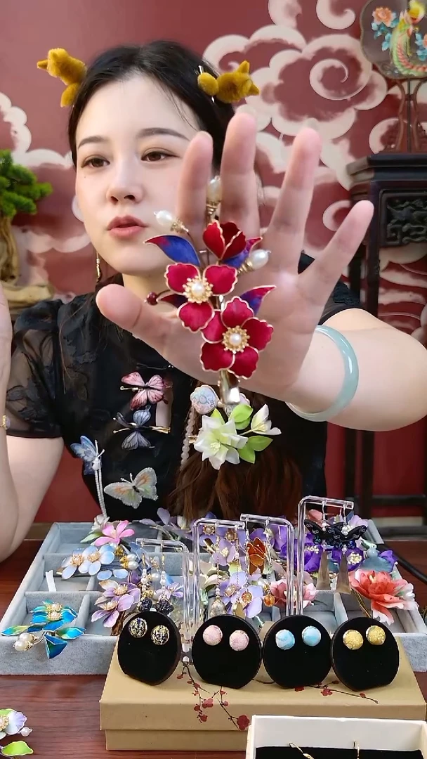 刺绣纯手工非遗绒花