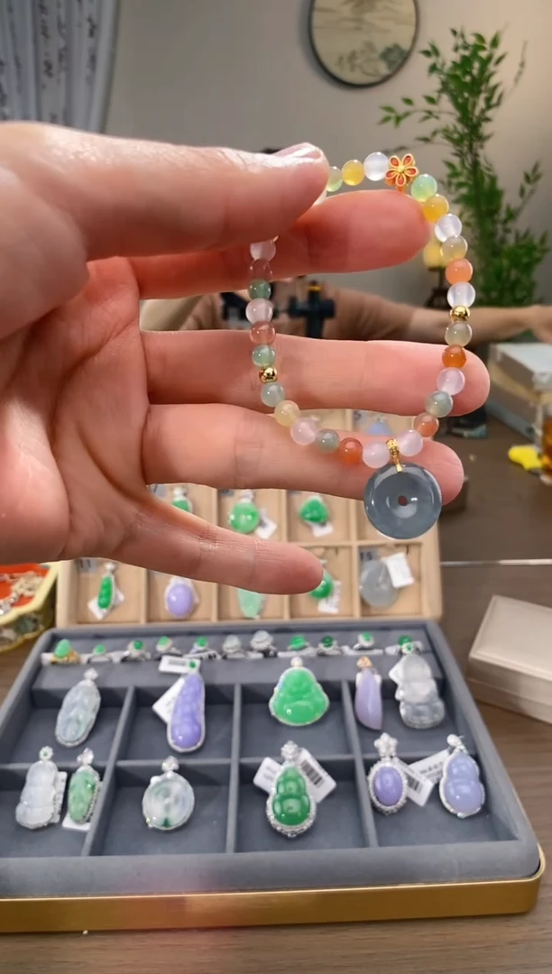 翡翠18K金镶嵌吊坠(不含链)手串
