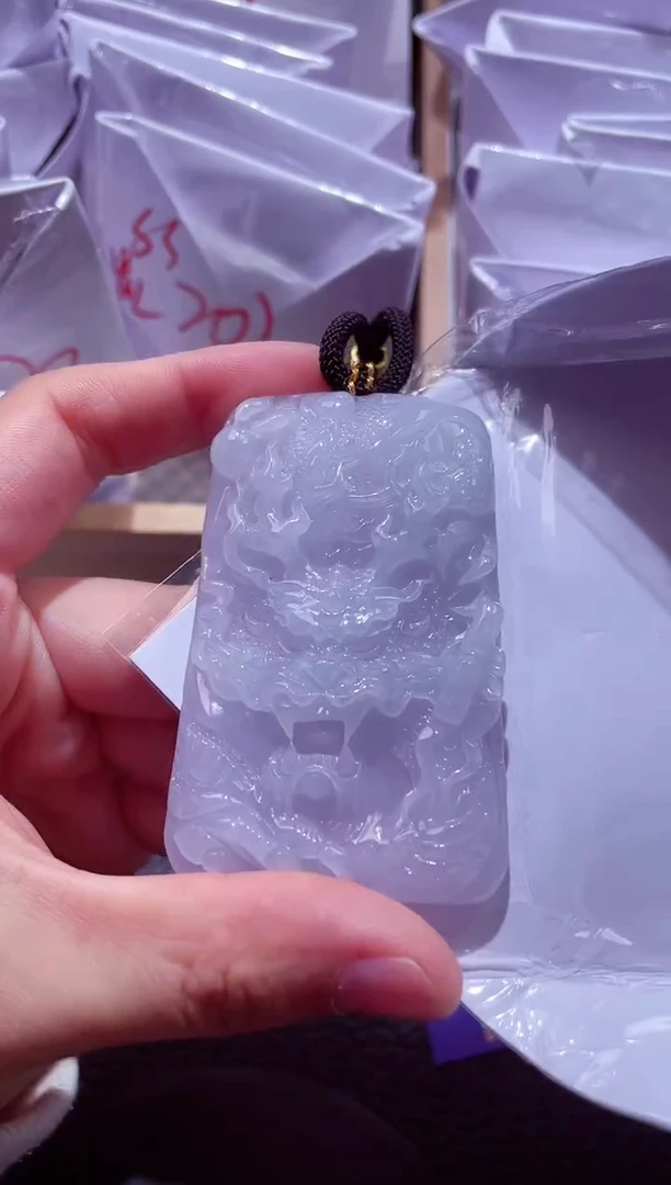 颈饰未镶嵌翡翠00000928