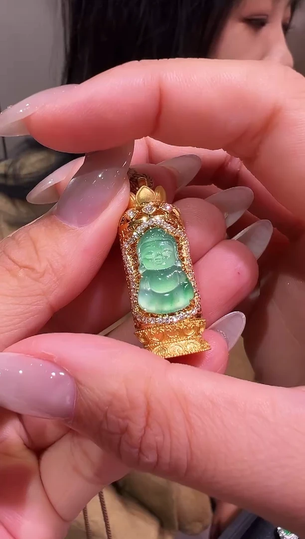 吊坠(不含链)18K金镶嵌翡翠翡翠