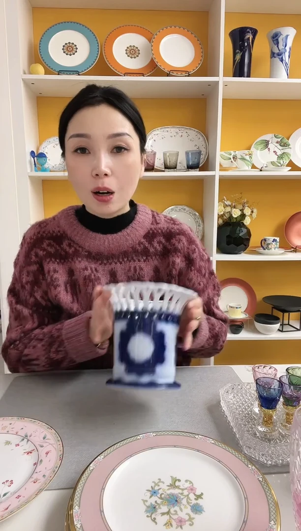 福利款 兰彩系列 镂空花瓶