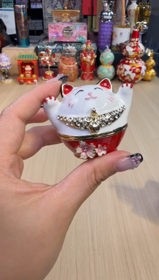 41七宝红色招财猫