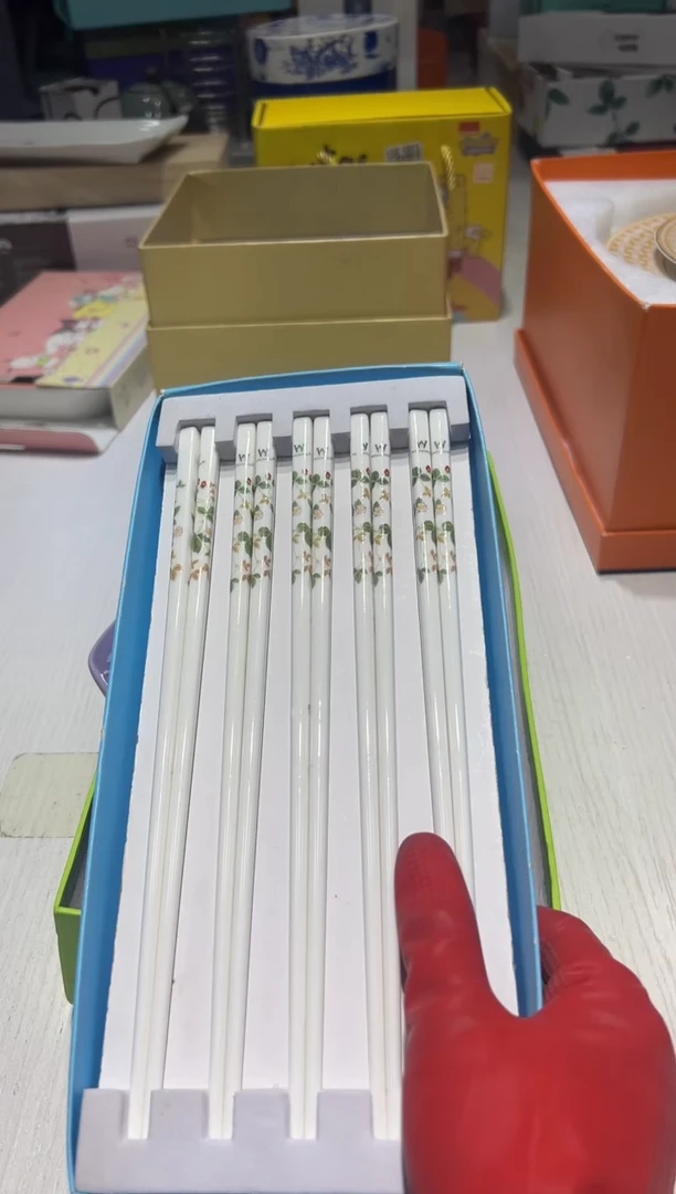 瓷片五折小店全场放漏@@1