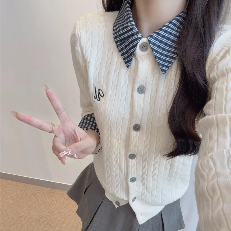 韩系格子拼接翻领毛衣学院风2025秋冬POLO衫麻花显白百搭针织开衫