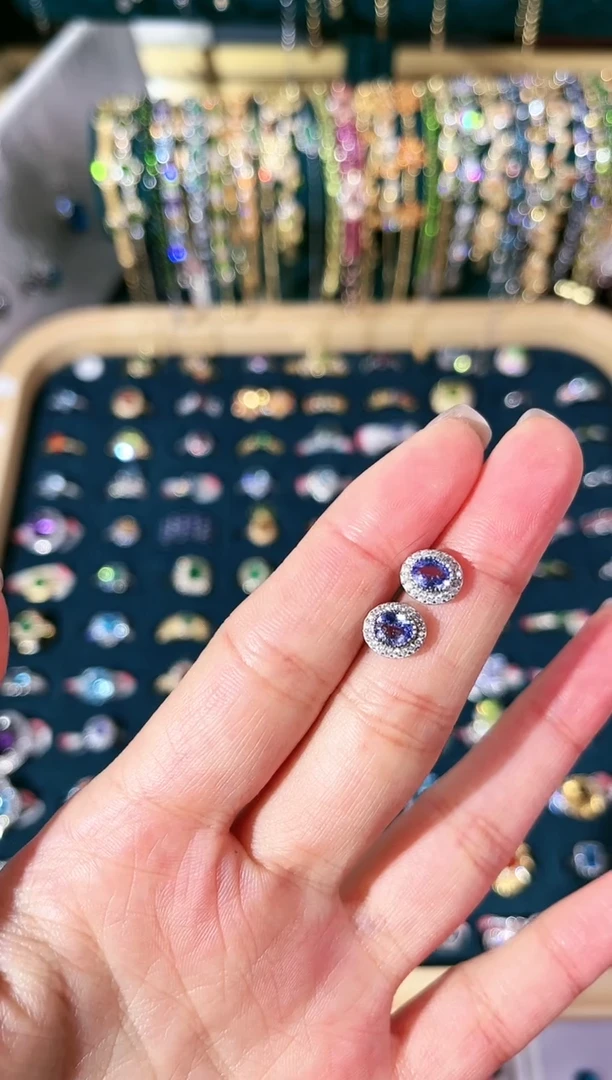 【闪购商品】坦桑石耳饰银S925镶嵌T-020