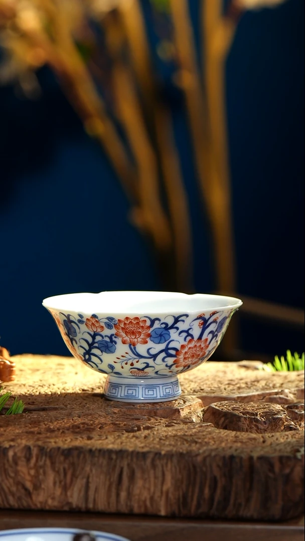 【闪购商品】【1172】青花釉里红一露莲主人杯