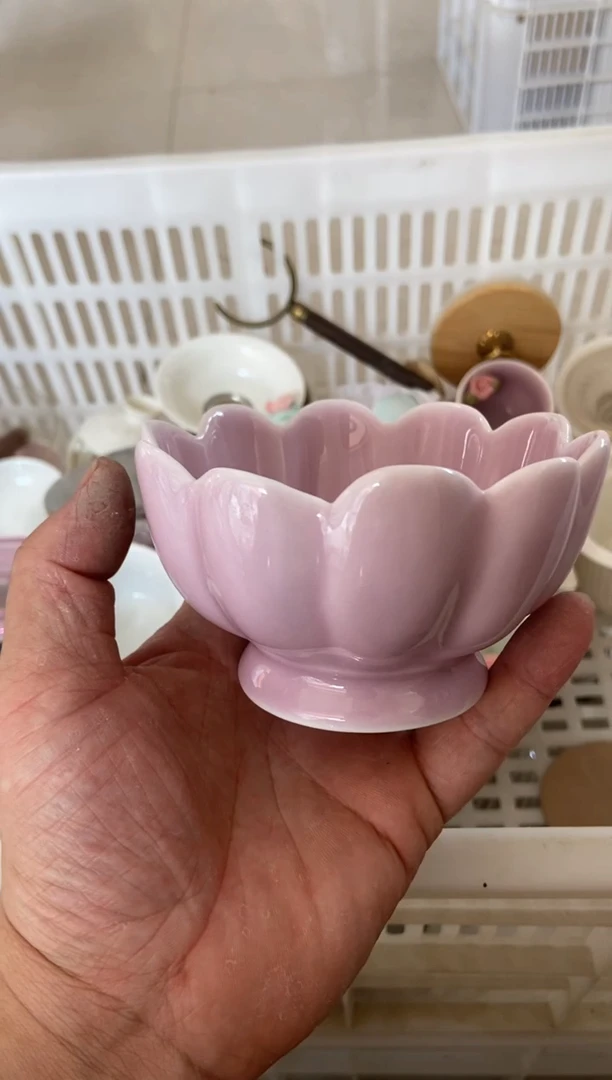 杯无运费险有瑕疵的摄影的产品有使用过的痕迹有点脏介意勿拍