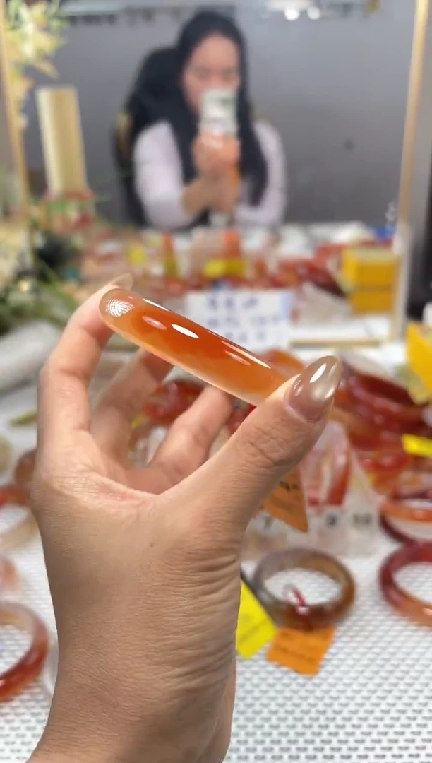 手镯玛瑙/玉髓未镶嵌l****✨150