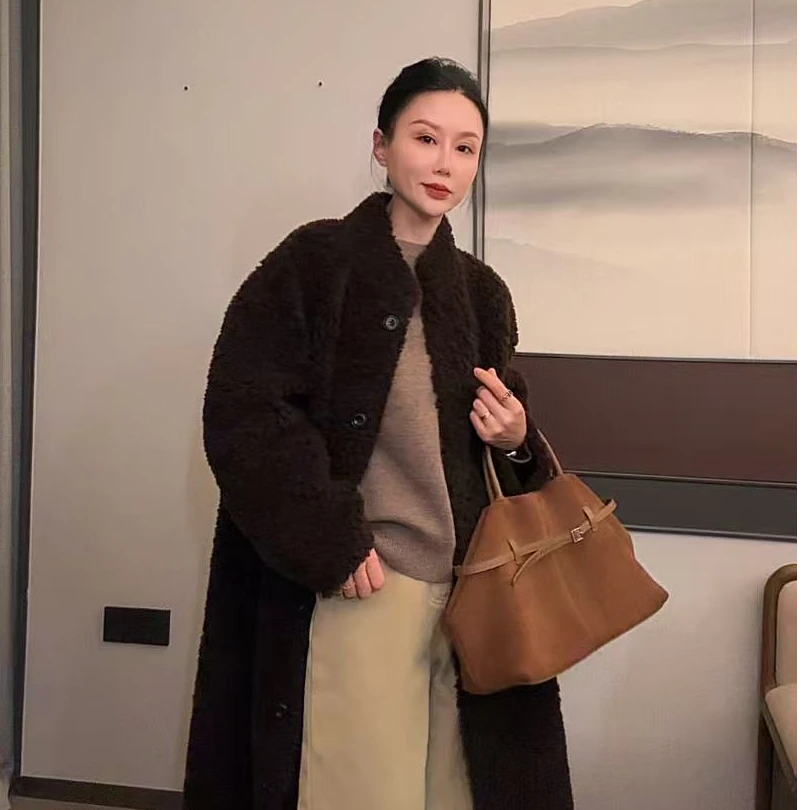 立领单排扣羊毛显瘦皮毛一体长款外套（干洗）