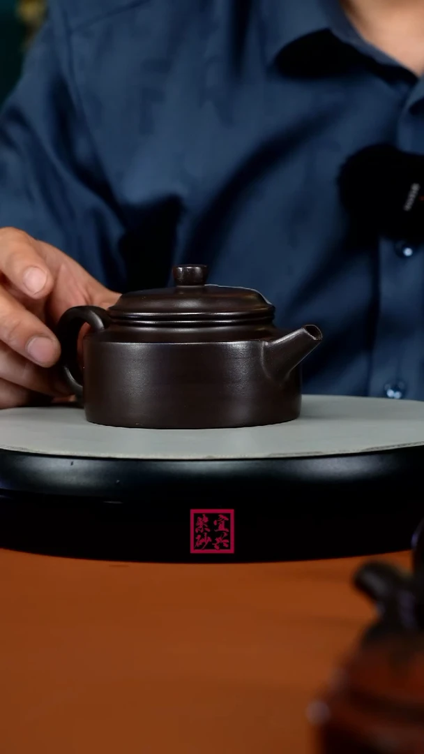 茶壶紫砂徐忠清赤龙血砂底刻牡丹德中200CC