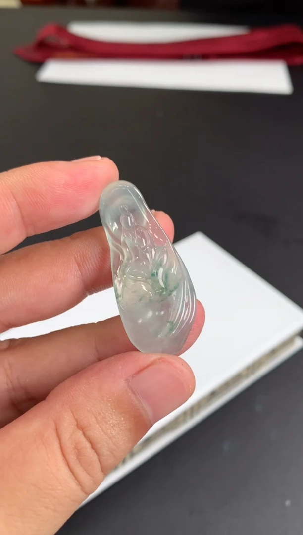 未镶嵌定制翡翠糖?翡翠