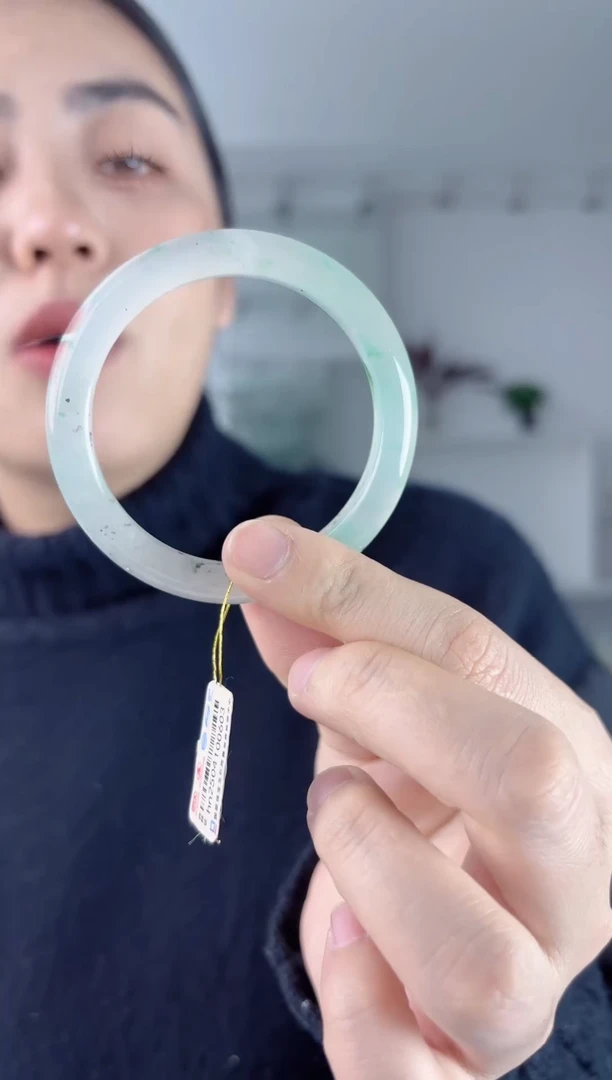 未镶嵌手镯石英质玉307