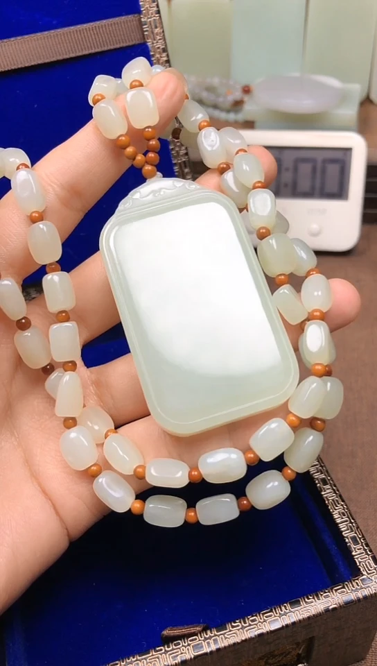 颈饰未镶嵌和田玉风*者风语