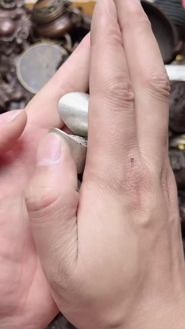 精美铜器  点击下单