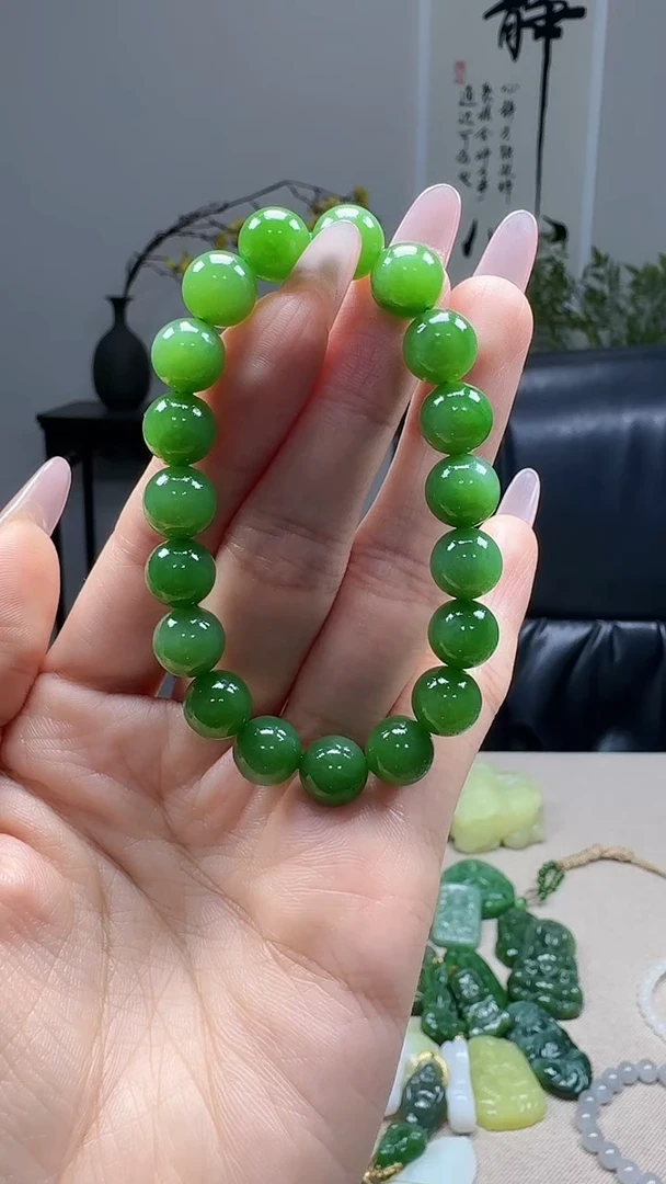 未镶嵌和田玉挂件10