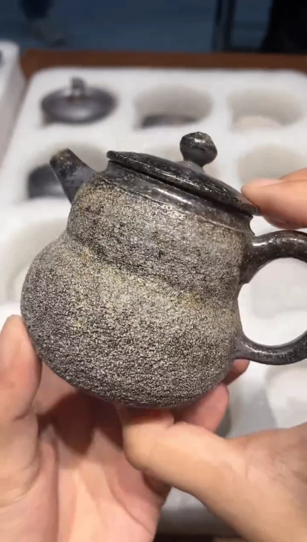 奢瓷/瑞寅柴烧茶器（壶）948