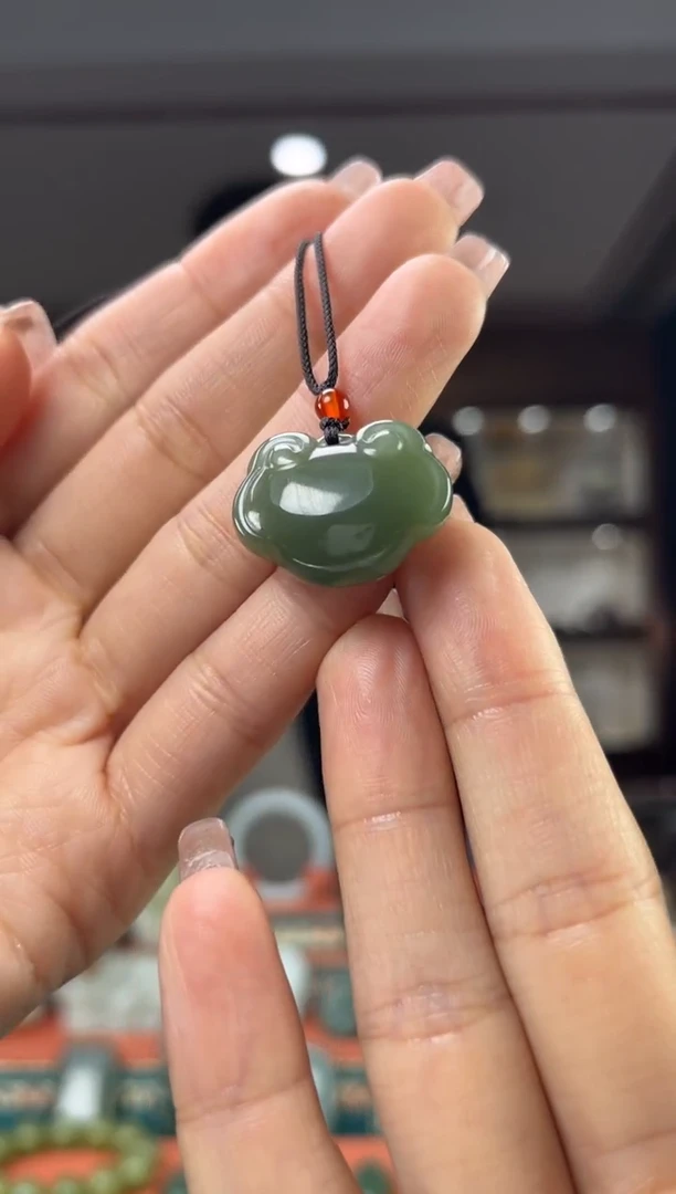 【闪购商品】和田玉颈饰未镶嵌1