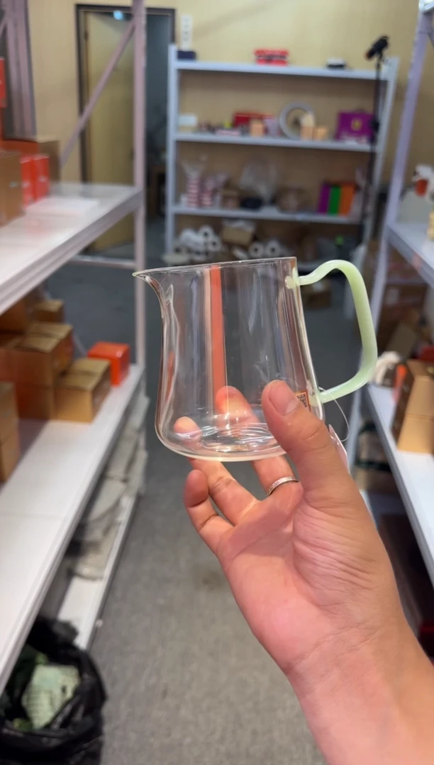 禾器卓然公道杯浅玉色